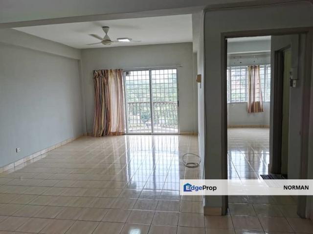 Condominium for rent in Sendayan Village, Negeri Sembilan
