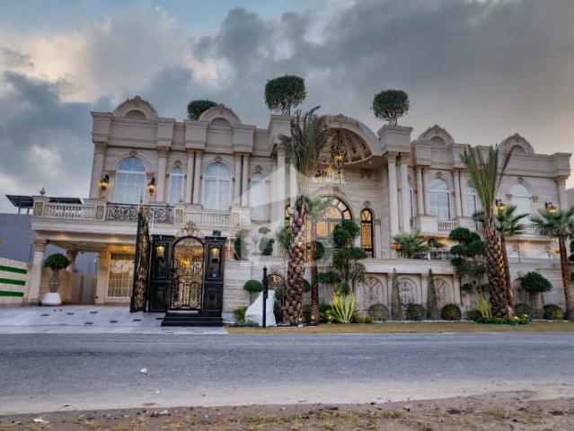House for sale in لاہور, لاہور ڈویژن