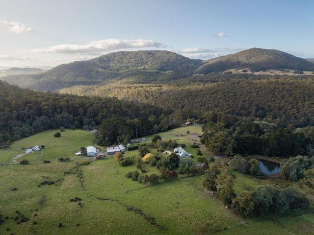 Cottage for sale in Highcroft, Tasmania