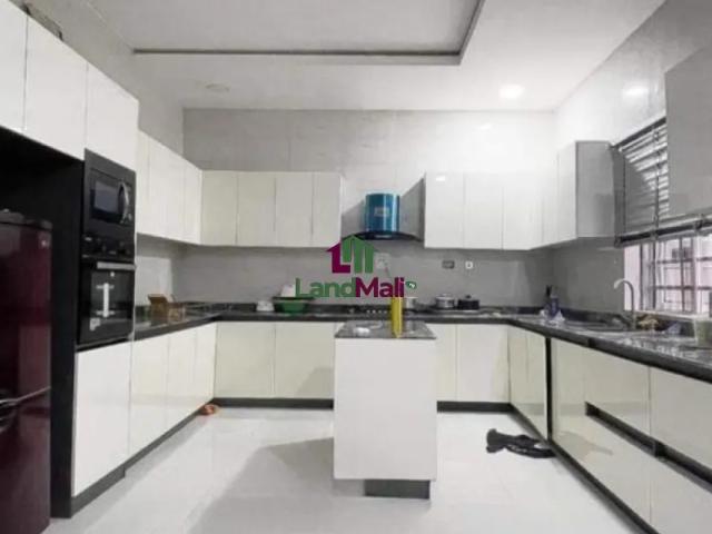 Property for sale in Eti Osa, Abuja