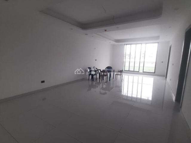 Flat for sale in Lekki, Lagos