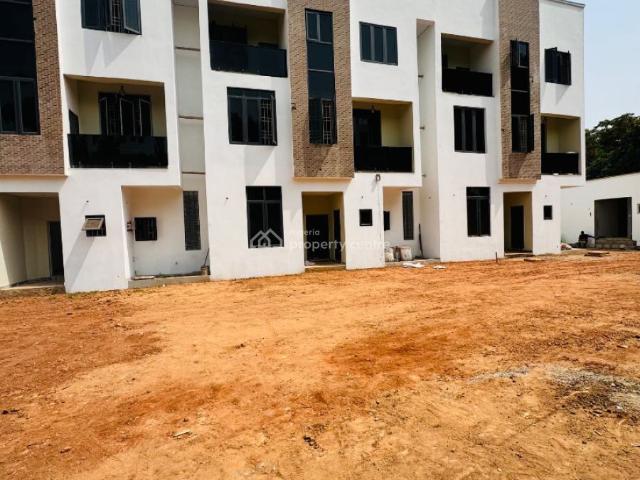 Detached house for sale in Abuja, Sokoto