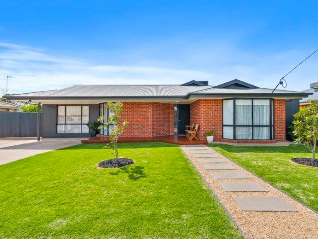 House for sale in Nathalia, Shire of Moira