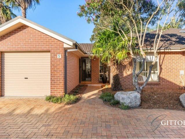 Villa for sale in Gosford, New South Wales