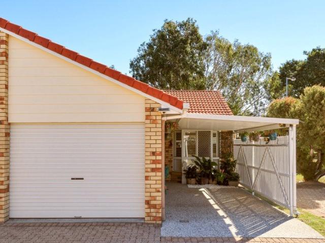 Villa for sale in Toombul, Queensland