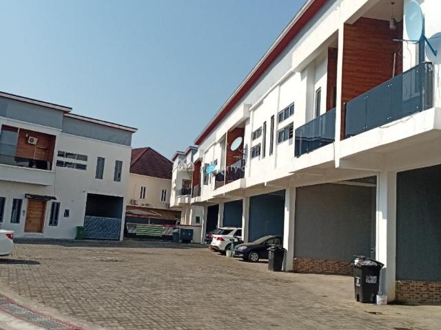 Detached house for rent in Eti Osa, Lagos