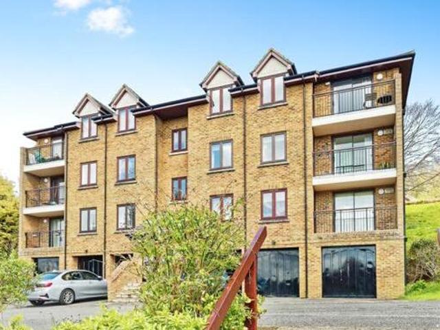 House for sale in Tower Hamlets, Ash