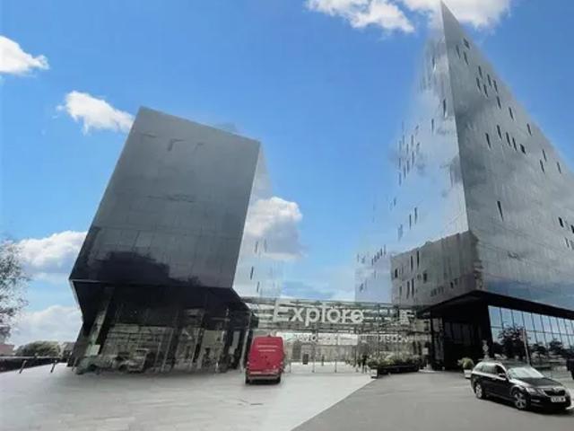 Apartment for rent in Waterfront, Calderstones