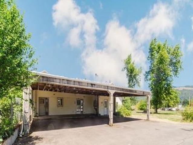 House for sale in Creswell, Oregon