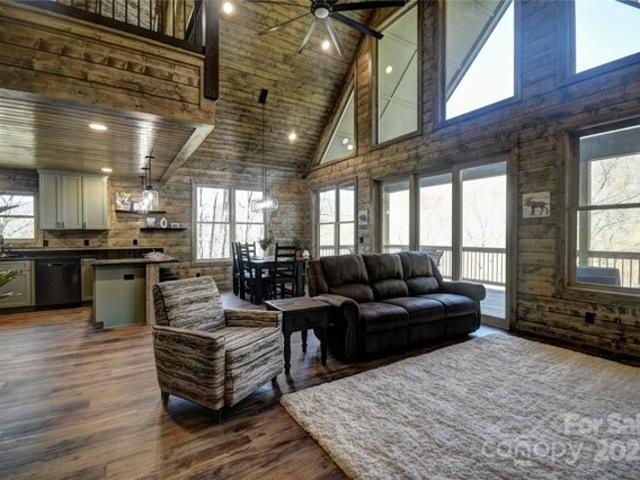 House for sale in Maggie Valley