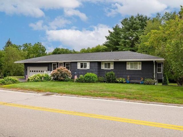 House for sale in New Hampshire