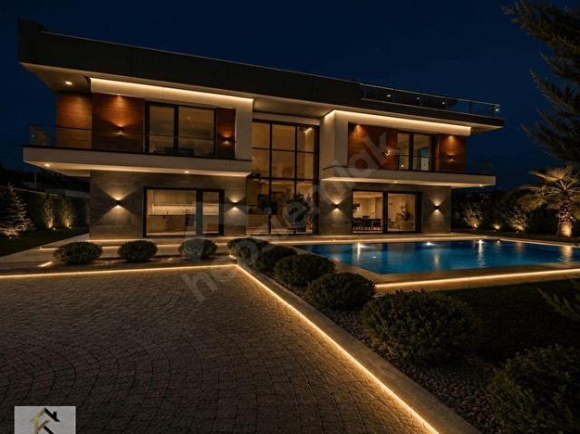 Beylikdüzü, İstanbul içerisinde satılık Villa