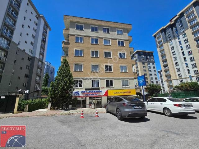 Ümraniye, İstanbul içerisinde kiralık mülk