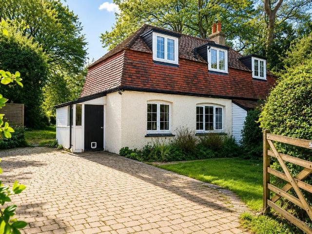 House for rent in Hillview, Surrey