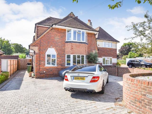 House for rent in Nork, Red Hill
