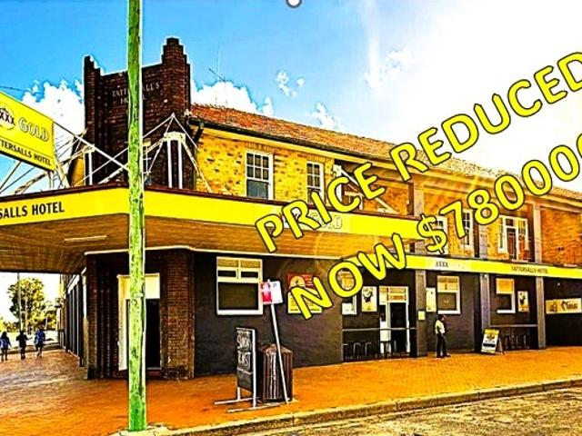 Townhouse for sale in Collarenebri, New South Wales