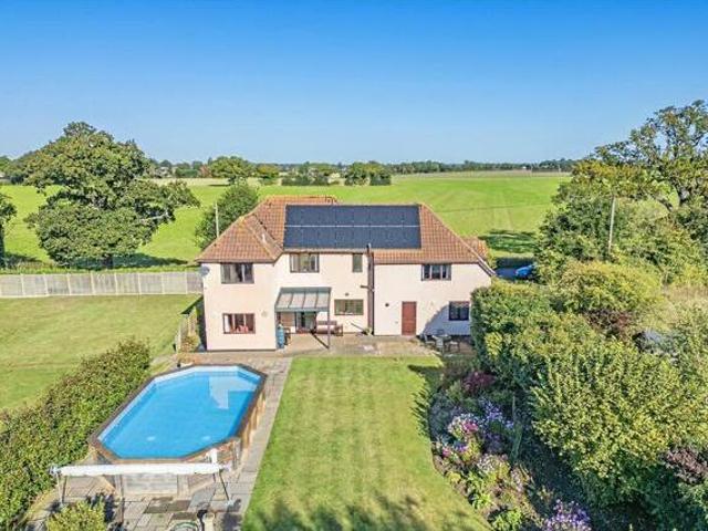 House for sale in Key Street, Suffolk
