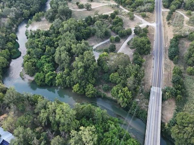 Land for sale in Martindale, Texas