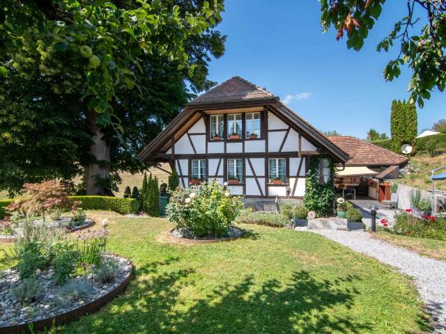 Reihenfamilienhaus kaufen in Belp, Bern