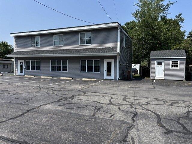 House for sale in Seekonk