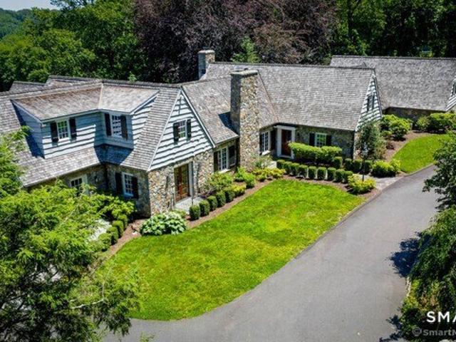 House for sale in Newtown, Connecticut