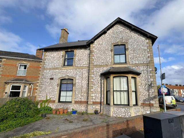 Apartment for rent in Eastover, Bridgwater