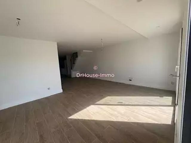 Maison vente à Blaye, Tauriac