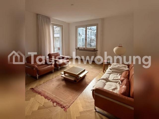 Wohnung mieten in Einigen, Zürich