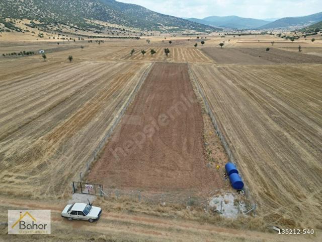 Medet, Tavas içerisinde satılık Arsa