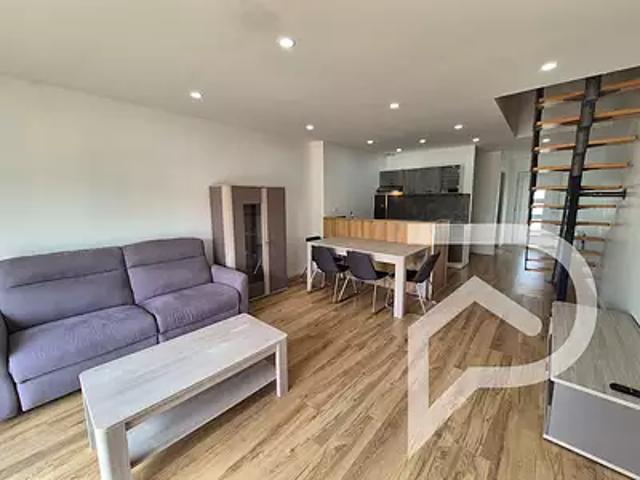 Maison vente à France métropolitaine, Tavaux