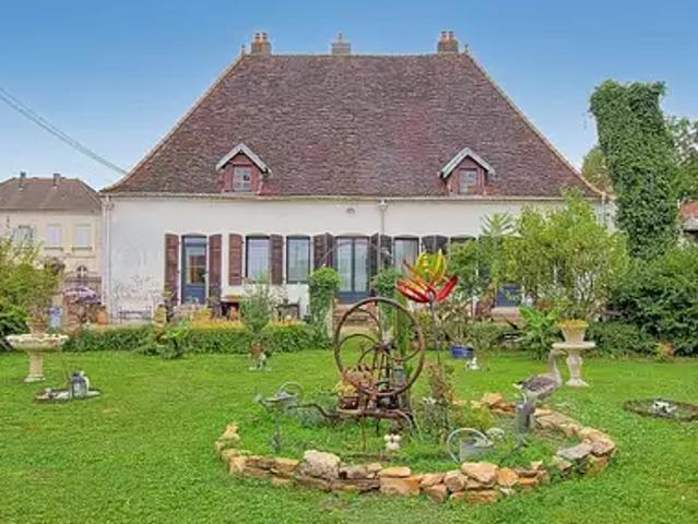 Maison vente à Dole, Bourgogne-Franche-Comté