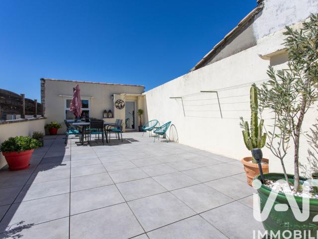 Maison vente à Nîmes, Tavel