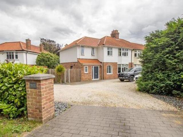 House for sale in East Bank, Norfolk