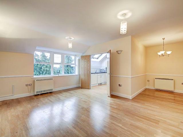 House for rent in Cockfosters, Greater London