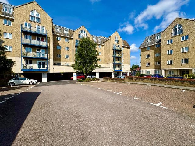 Apartment for rent in Broxbourne, Hertfordshire