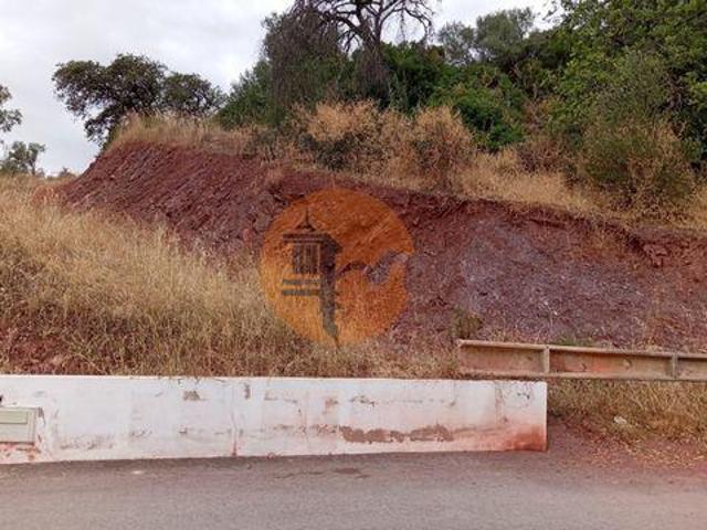 Terreno venda em Santa Catarina da Fonte do Bispo, Tavira