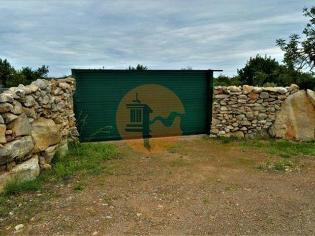 Terreno venda em Santa Catarina da Fonte do Bispo, Tavira