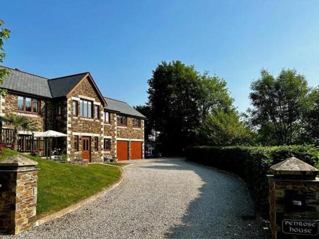 House for sale in Launceston, Cornwall