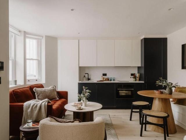 Studio for rent in North Kensington, Greater London