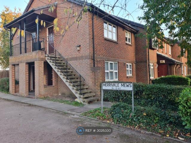 Studio for rent in Yiewsley, Greater London