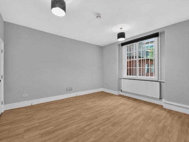 Apartment for rent in Saint Pancras, Greater London