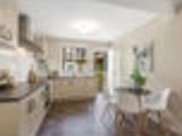 Townhouse for rent in Greenacres, Wellington City
