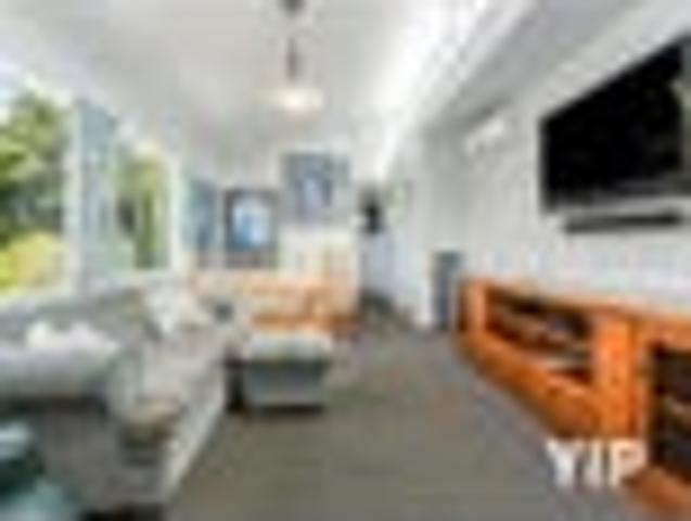 Townhouse for rent in Linden, Wellington