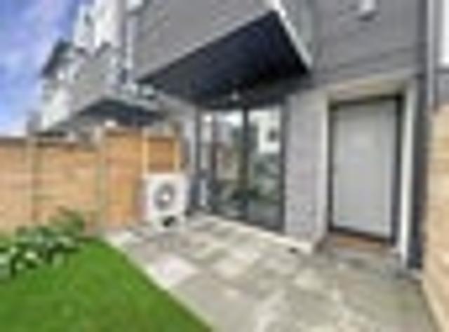 Townhouse for rent in Wellington
