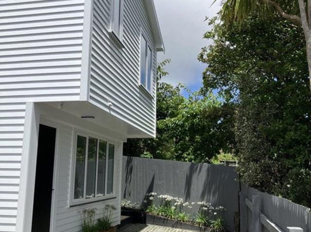 House for rent in Linden, Wellington
