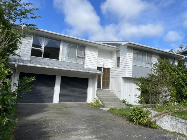 House for rent in Redwood, Wellington City