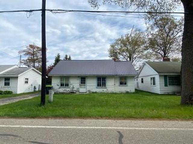House for sale in East Tawas