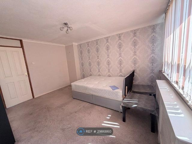 Room for rent in Thamesmead, Greater London