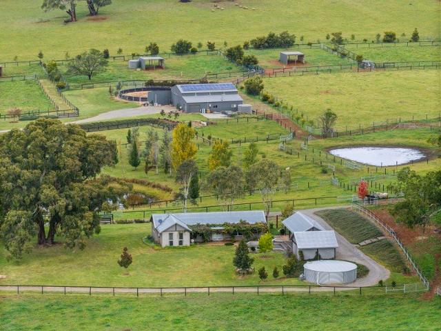 Cottage for sale in Tallong, New South Wales