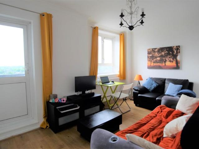 Apartment for rent in St. John's Wood, Greater London